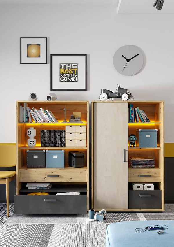 Qubic Bookcase with LED