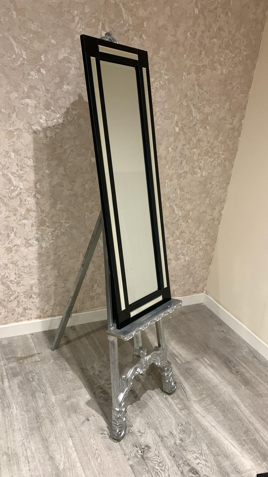 ASTON MIRROR