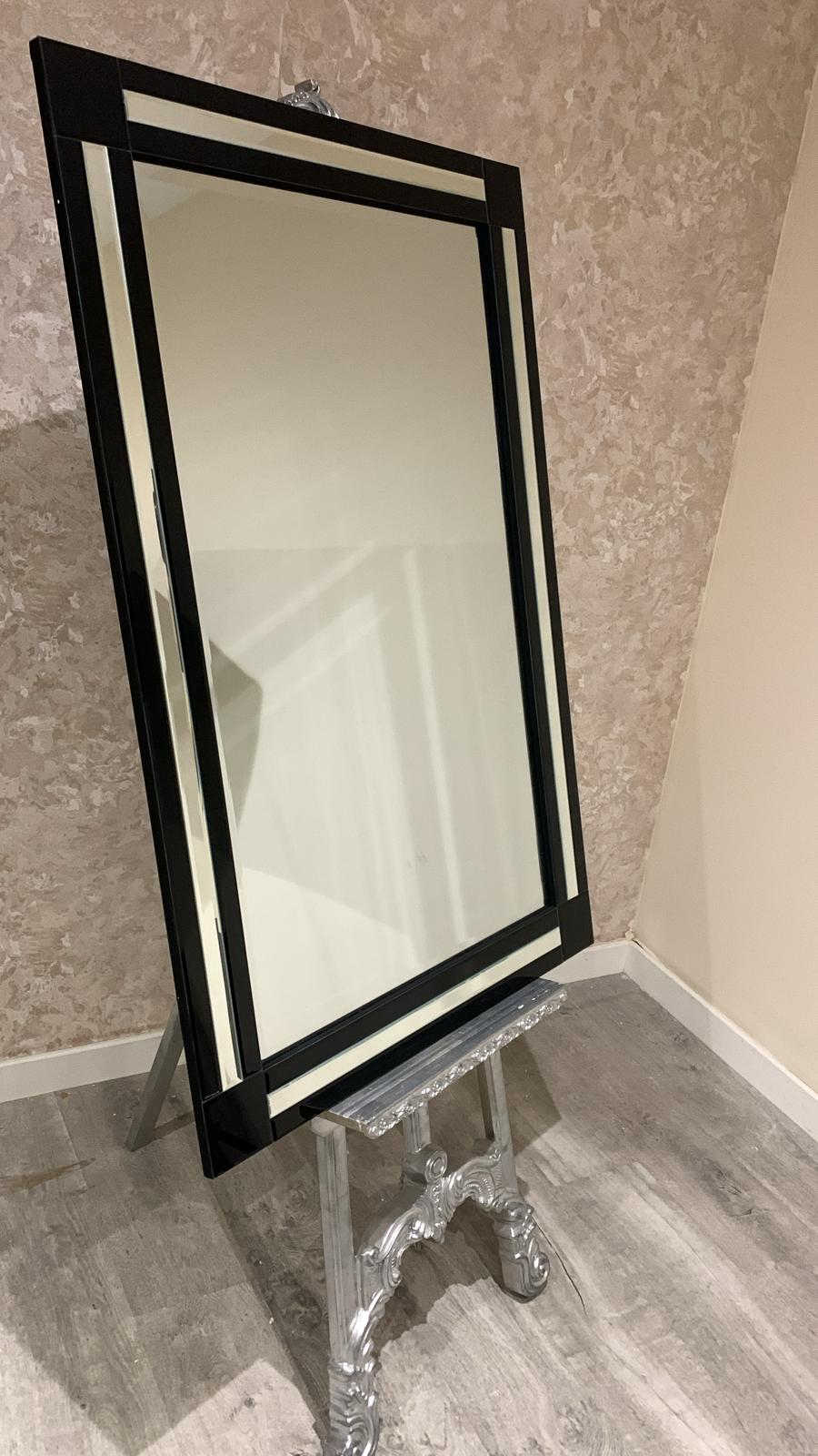 ASTON MIRROR